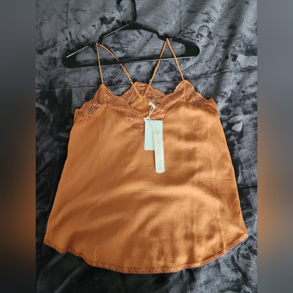 ⚜️ LOVESTITCH  RUST ORANGE LACE TRIM CAMISOLE ⚜️